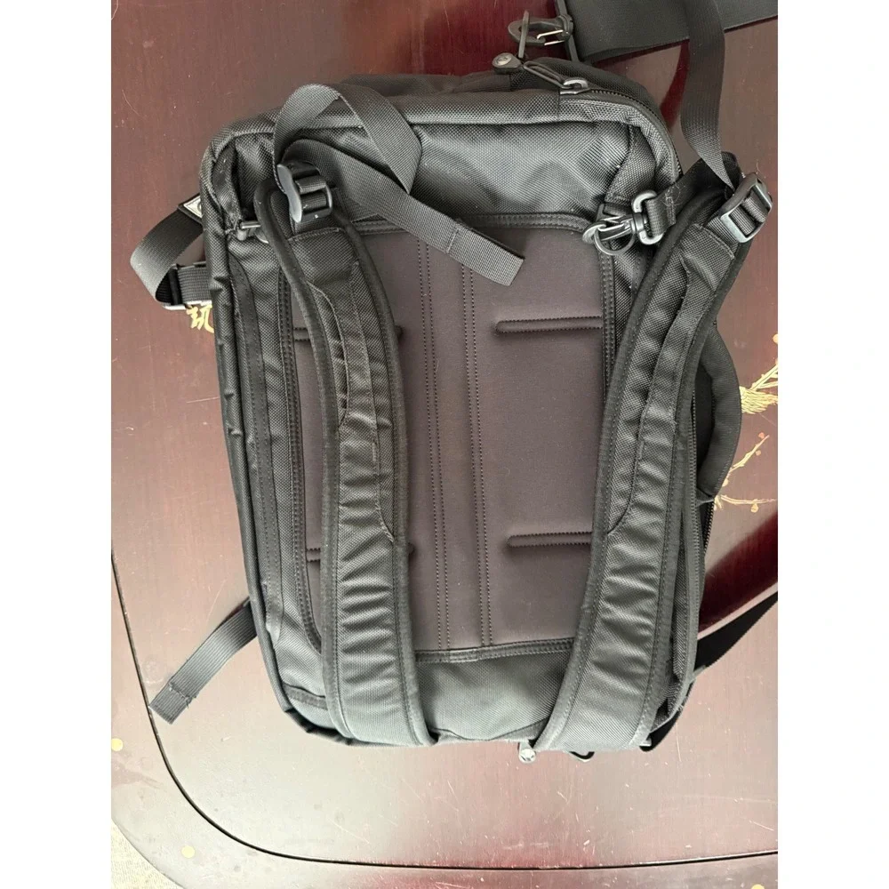 Timbuk2 x Dell Breakout 3-in-1 convertible black nylon messenger bag x backpack